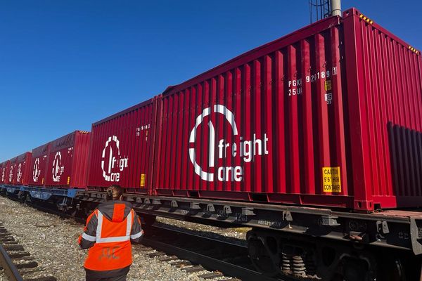 ПГК организовала перевозку золотосодержащей руды в контейнерах open top